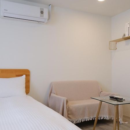 See U Apartment Tainan Zewnętrze zdjęcie